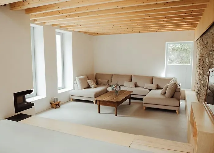 Casa De Coves Puentedeume